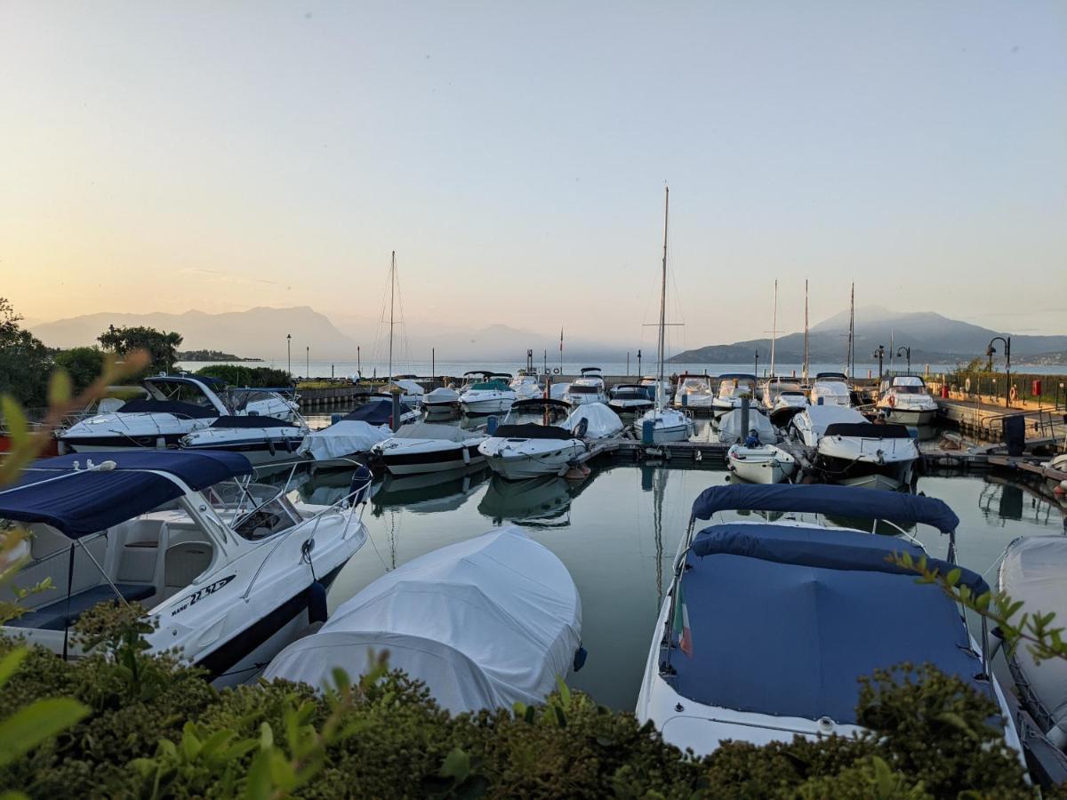 Vista - Lake & Pool Σιρμιόνε Εξωτερικό φωτογραφία